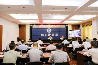 王健：韩国归化球员罗健儿未百分百恢复 出战亚运会比赛存疑
